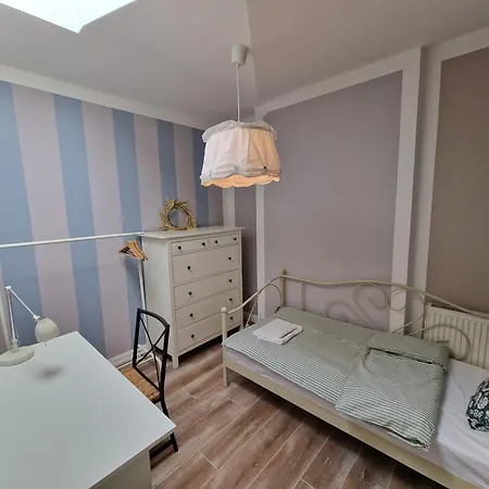 Nestinghigh Apartament *