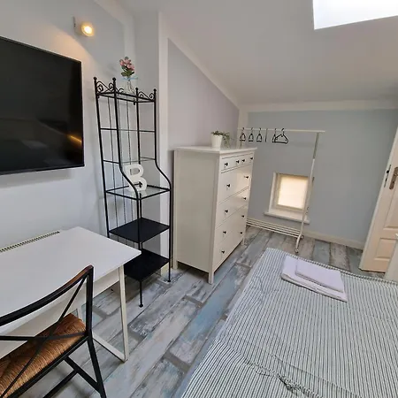 Nestinghigh アパート クラクフ