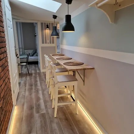 Nestinghigh クラクフ